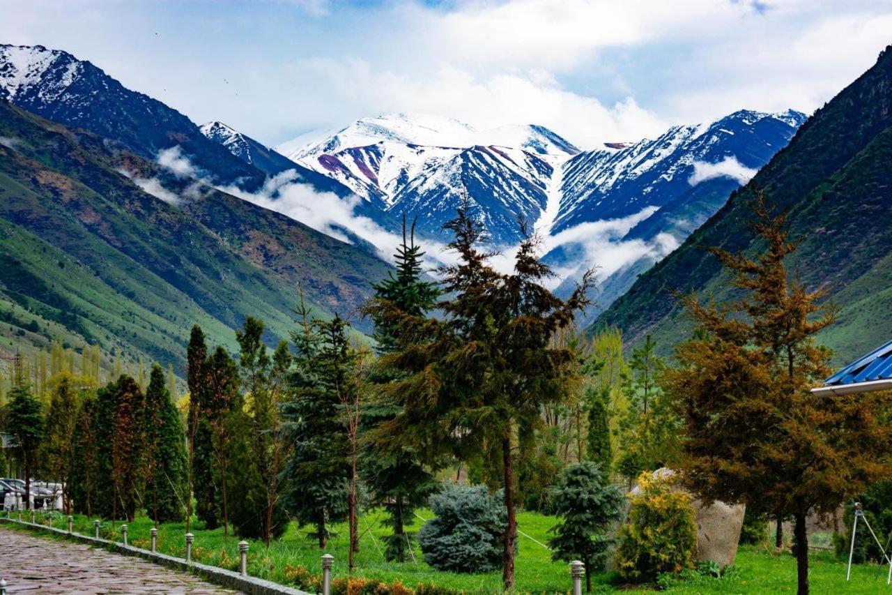Mountain View Hot Spring Resort Bishkek Exterior photo